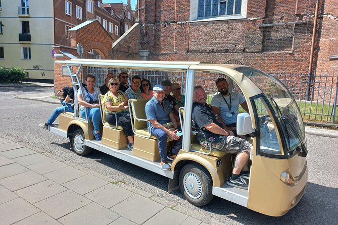 Gdansk: Private City Sightseeing Tour by Buggy/Cart LIVE GUIDED - What the short stops really mean