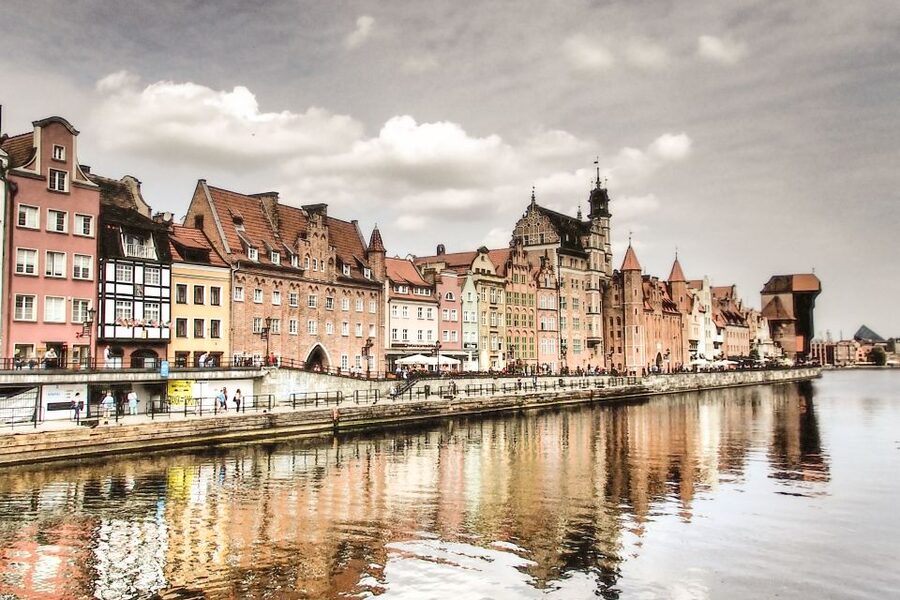 Gdansk: Private Old Town Tour - St. Mary’s Basilica and the 10 PLN tower visit