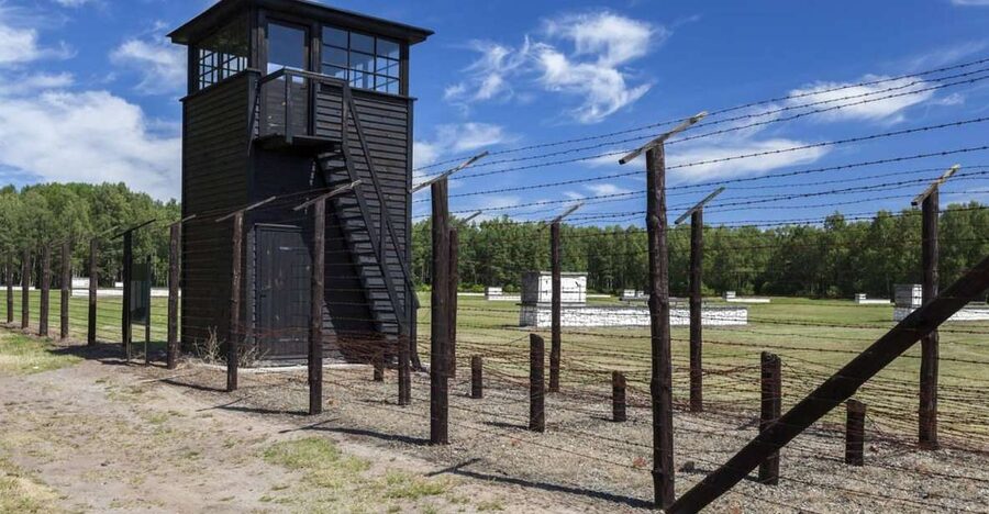 Gdansk: Private Small-Group Stutthof Tour - Gas chambers and crematorium