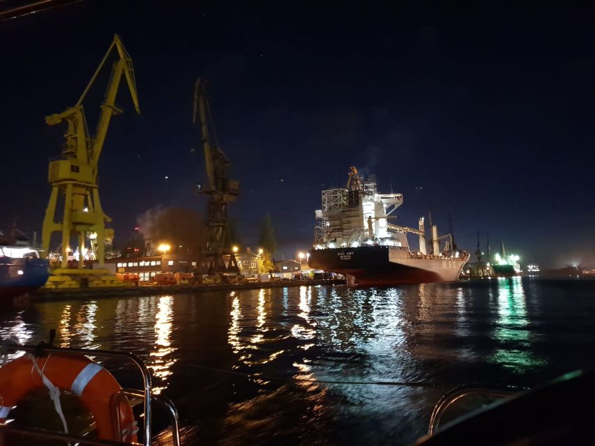 Gdansk: Scenic Evening Yacht Cruise with Welcome Drink - Who will enjoy this yacht cruise most?
