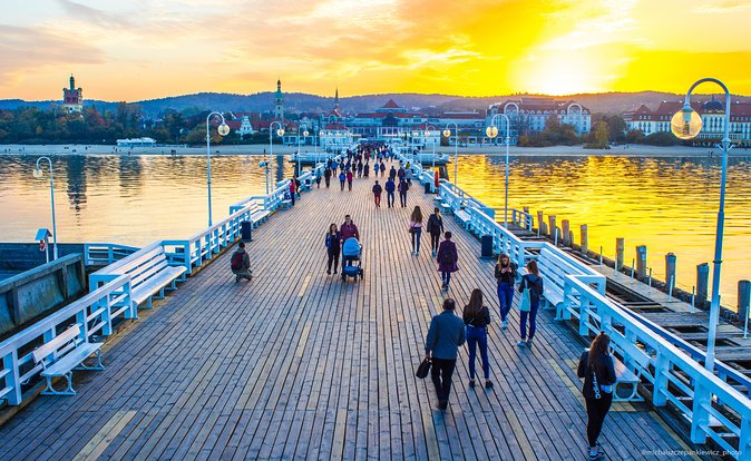 Gdansk Shore Excursion Private Sightseeing Tour - The guide can make or break the day