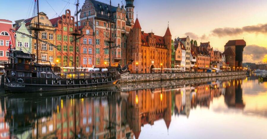 Gdansk: Small Group Walking Tour - Is $181 good value for up to three people?