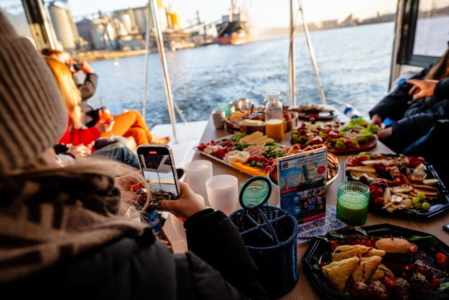 Gdansk/Sopot: Breakfast Cruise on a Catamaran - Should You Book the Gdansk or Sopot Breakfast Cruise?