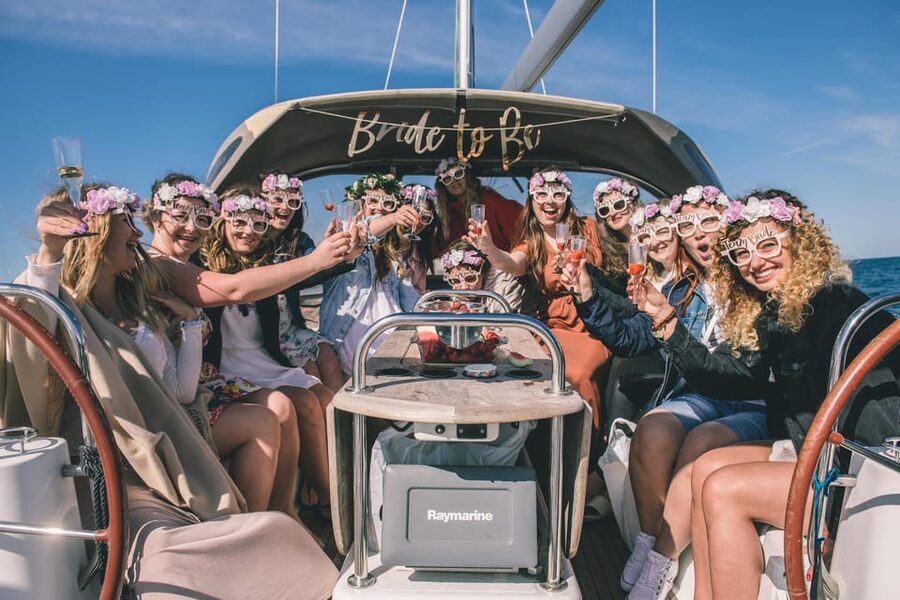 Gdańsk/Sopot: Private Boat Party - What this private yacht trip really offers