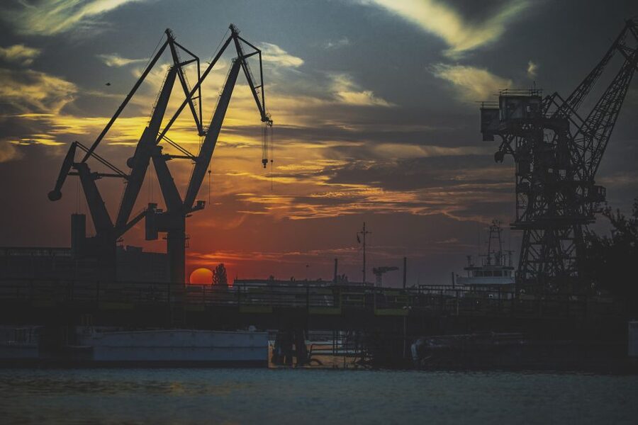 Gdańsk: Sunset Cruise on a Historic Polish Boat - Turning toward the Motława and Old Town