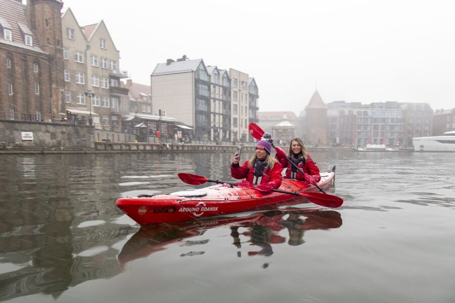 Gdansk: Winter Kayaking Tour - Seeing the Old Town from the water