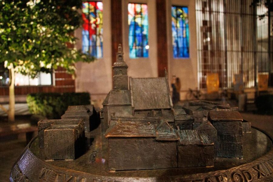 Ghosts & Crimes: Macabre Kraków Walking Tour in English - Key points to know before booking