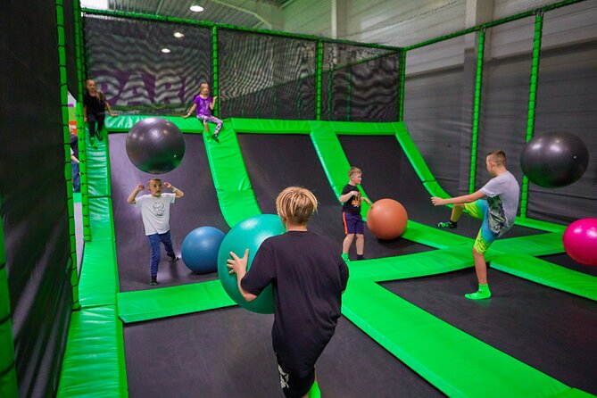 GOjump MEGAPARK Kraków-Sikorki - 1 hour Trampoline Park ticket - Key Points to Know Before You Go