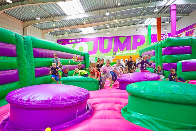 GOjump MEGAPARK Kraków-Sikorki 1h ticket: GOair Inflatable Park - Small details that affect the visit
