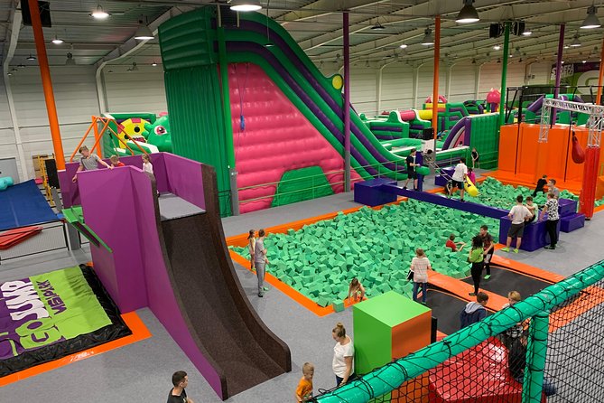 Great fun in GOjump MEGAPARK Kraków-Sikorki - 2 hours ticket - A practical choice for mixed-age families