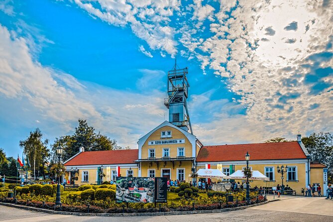 Guided tour to Salt Mine & Schindler Factory with Pick-Up Options - Morning Pickup and the Ride to Wieliczka