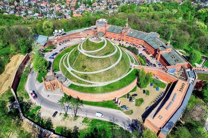 Historical sightseeing of Krakow City - St. Florian’s Gate and Krakow’s medieval defenses