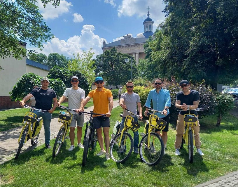 Katowice and Nikiszowiec: bicycle tour with guide - Key points before you book