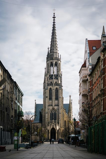 Katowice: city center walking tour - Starting in Katowice’s Culture Zone