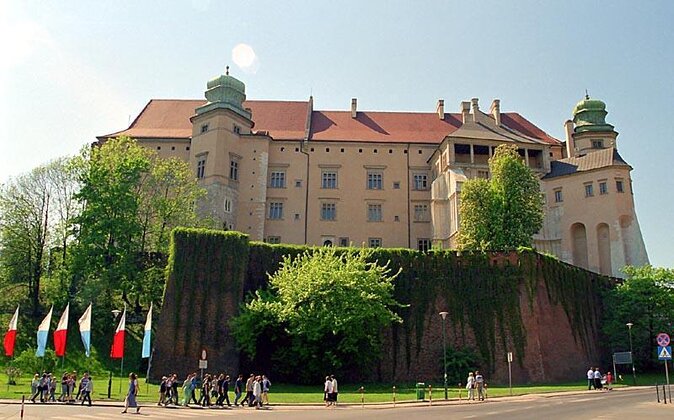 Kazimierz District, the Wawel Hill and Cracow Old Town - Remuh Synagogue and its old cemetery