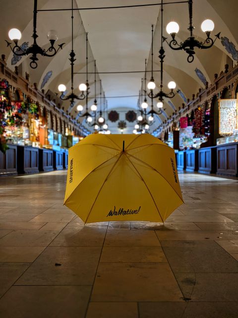Krakauer old town tour - The Main Market and Krakow’s commercial center