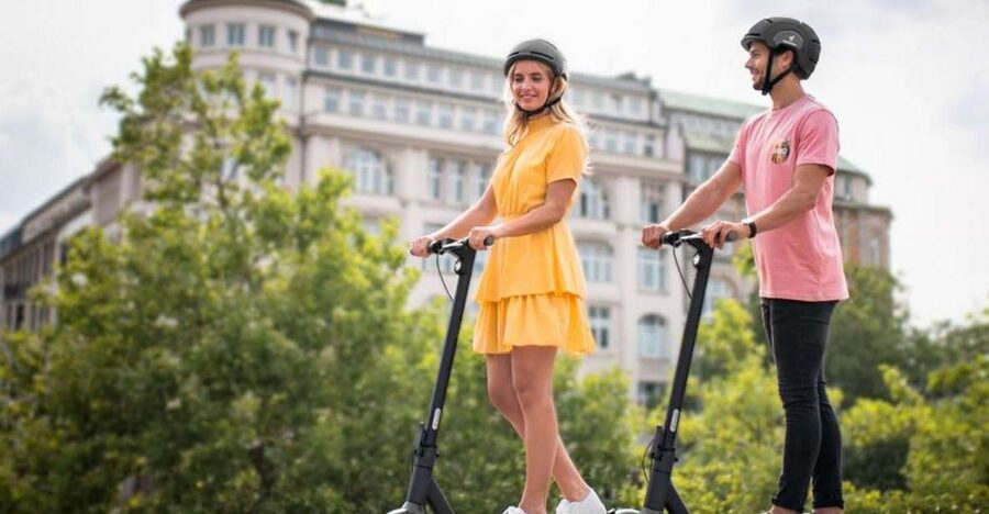 Krakow: 2h Kazimierz (Jewish Quarter) Scooter Tour - Why an e-scooter works well in Kazimierz