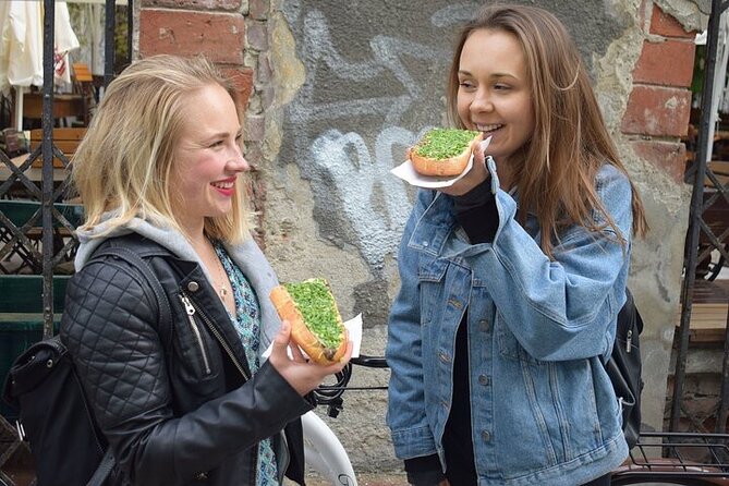 Krakow 3-Hour Craft Beer Tour - Three pubs, eight samples, and a changing taste