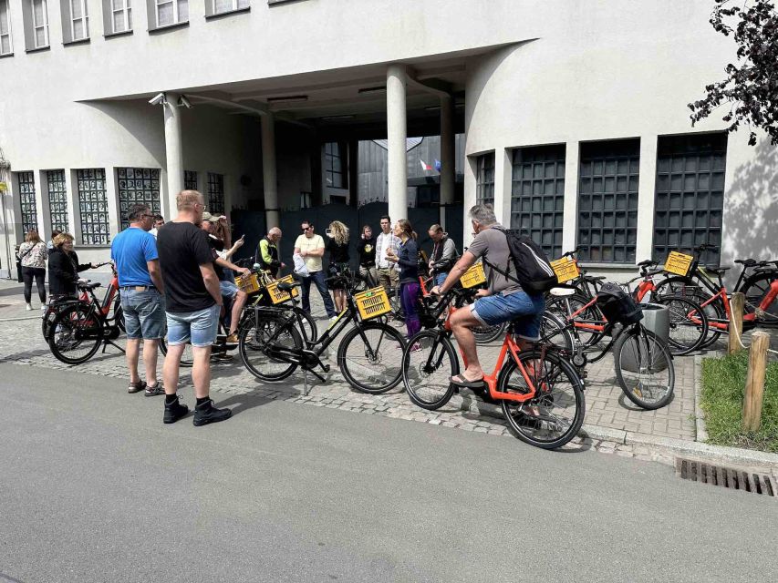 Krakow: 3-Hour Small Group Tour on E-Bike - Why an e-bike works so well in Krakow