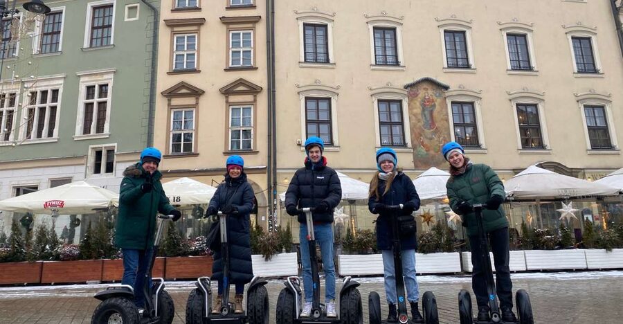 Krakow: 30min Segway Rental with Helmet and a photosession - Why a Segway works well in Krakow