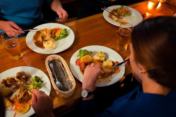 Krakow: 6-Course Full Polish Food & Vodka Tour - An evening meal with Krakow as the dining room