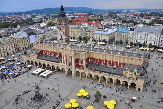 Krakow Airport Private Transfer from City Center to Airport - Leaving Krakow without a luggage battle