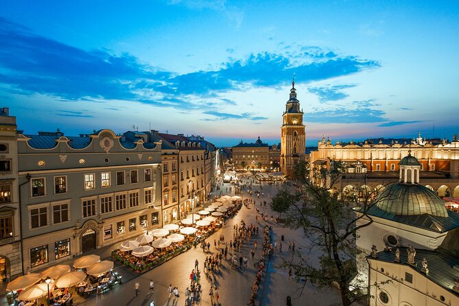Krakow Airport Private Transfer from City Center to Airport - Who should book this transfer?