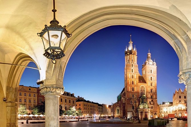 Krakow Airport Transfers : Krakow City to Krakow Airport KRK in Luxury Van - What is included in the confirmed price