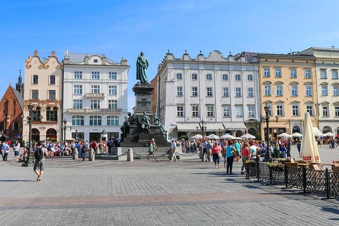 Krakow Airport Transfers : Krakow City to Krakow Airport KRK in Luxury Van - Booking and cancellation details worth remembering