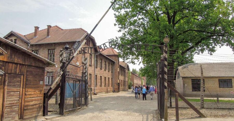 Krakow: Auschwitz and Wieliczka Salt Mine Combo Tour - What Auschwitz I asks you to confront