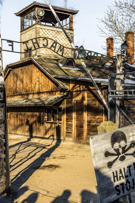 Kraków: Auschwitz-Birkenau Private Tour & Transportation - Is $517 per person good value?