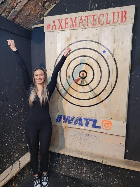 Krakow Axe Mate Club: Axe throwing, Tomahawks. WATL venue! - Your 90-minute lesson, from first throw to tomahawk practice