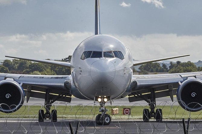 Krakow Balice Airport Transfer - The 25-minute ride from Balice to Krakow