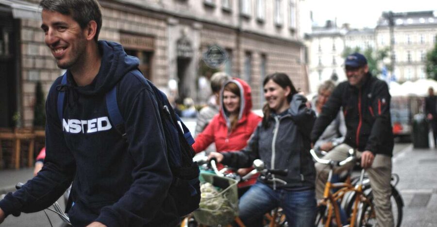 Krakow: Bike Tour of the Old Town, Kazimierz, and the Ghetto - What the guides add to the ride