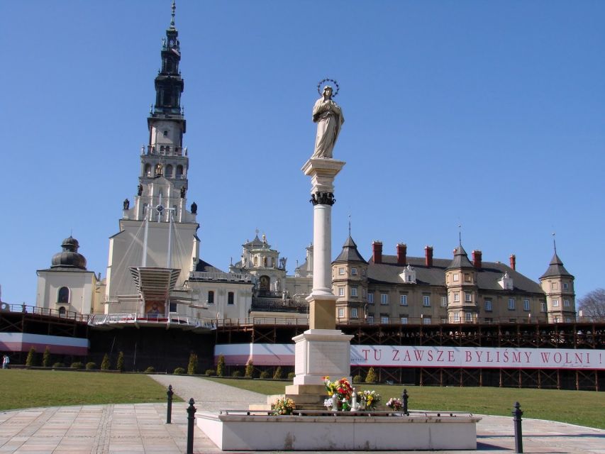 Krakow: Black Madonna of Częstochowa & Home of John Paul II - The Long Road to Częstochowa