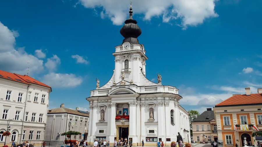 Krakow: Black Madonna of Częstochowa & Home of John Paul II - Guide Quality Can Shape the Whole Day