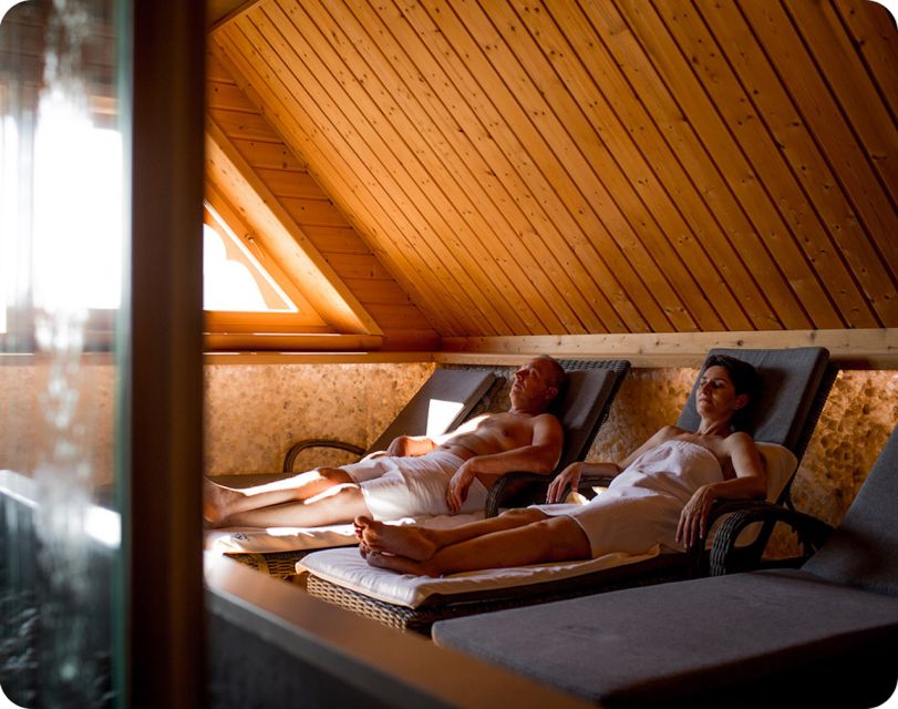 Krakow: Chocholowskie Baths with Ticket and Transportation - The morning pickup in central Krakow