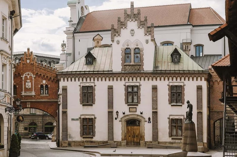 Krakow: City Pass With Transport - Monday closures and ticket-desk surprises