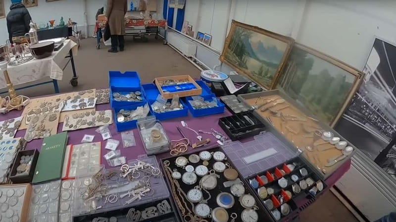 ☆★☆️Kraków☆★☆ Communist▫Flea▫Market▫Tour+Collectors⚡Boost️⚡ - Riding Kraków’s Trams Between the Markets