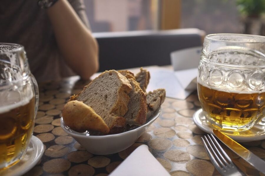 Krakow: Craft Beer Tasting City Walking Tour - Should you book the Kazimierz craft beer tour?