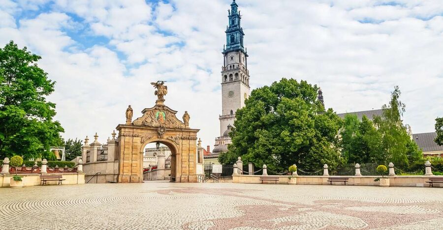 Krakow: Czestochowa & Black Madonna Day Tour - Who will appreciate this tour most?