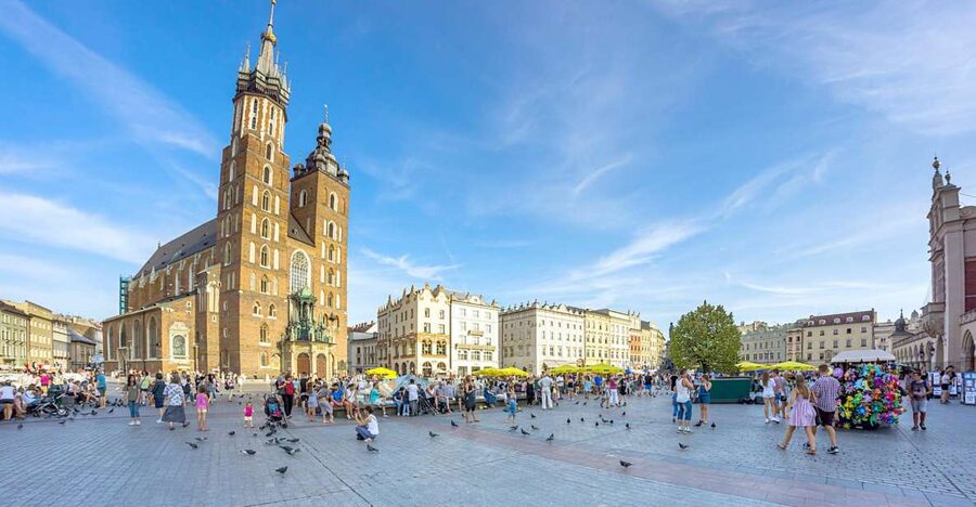 Krakow: Electric Car Sightseeing Tour - Starting at 3 Matejki Square beside the Grunwald Monument