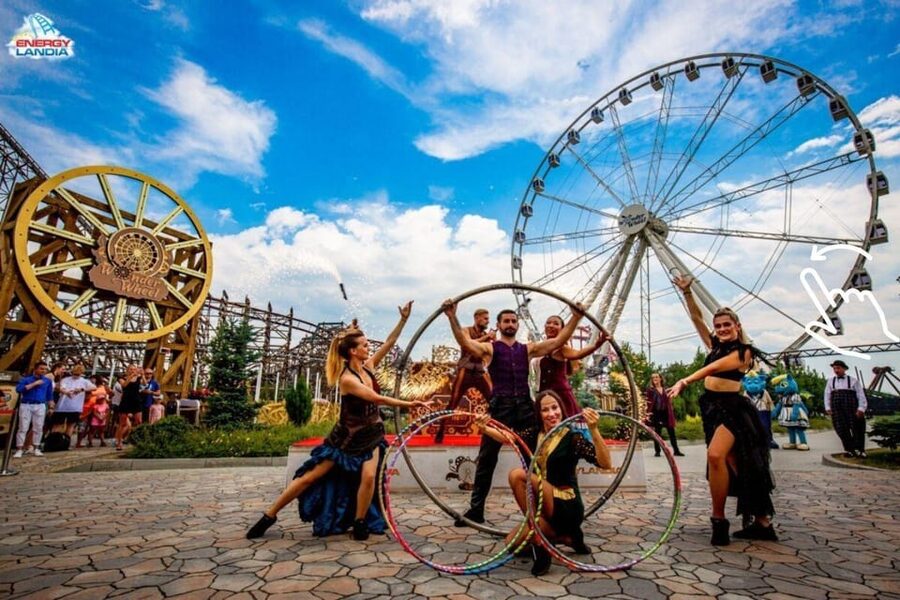 Krakow: Energylandia Park Entry Ticket and Optional Transfer - Who should book Energylandia from Krakow?