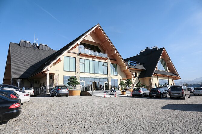 Kraków: Explore Zakopane Tatra Mountain and optional Thermal Bath - Two hours along Zakopane’s Krupówki Street