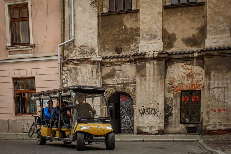 Krakow: Extended City Sightseeing Tour - Eco Buggy Golf Cart - What this Krakow golf cart tour is really like