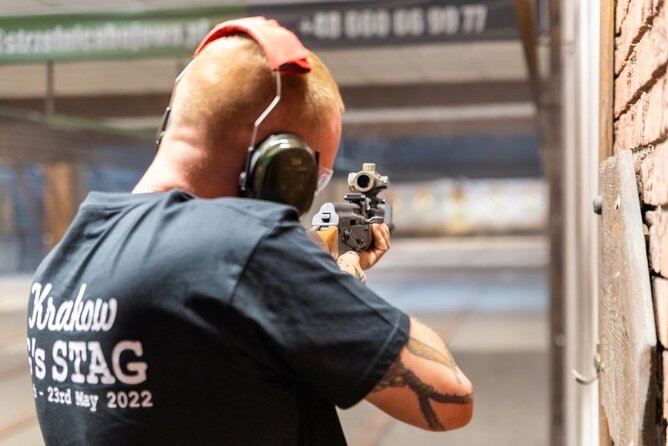 Krakow: Extreme Shooting Range with Hotel Pick-Up - From your Krakow hotel to the shooting range