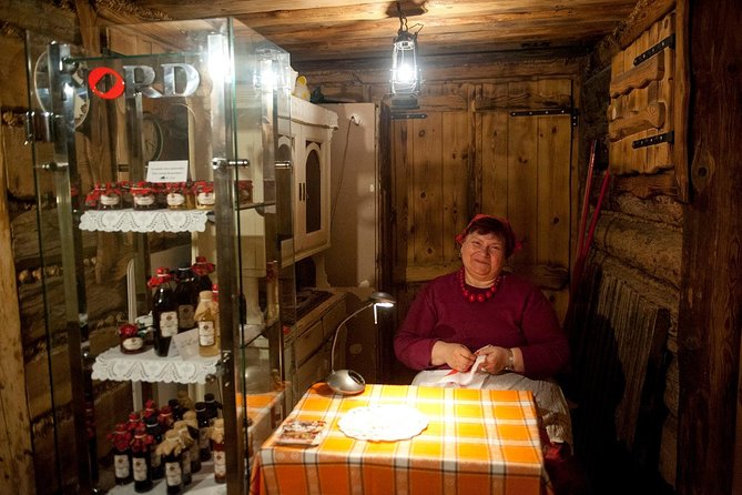Krakow: Food Tour of 10 Tastings with Pierogi, Vodka & More - Grodzka adds soup, sausage, and a milk bar