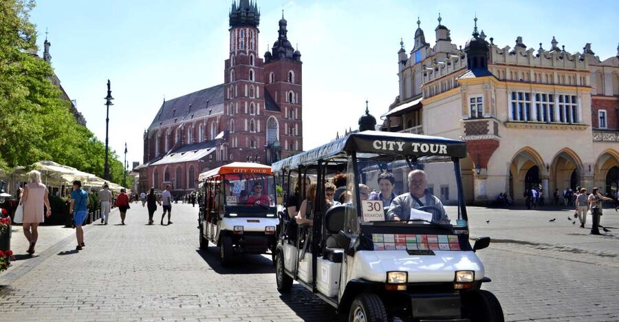 Krakow: Full Tour Regular 1.5h guided city tour by E-Cart - Key points to know before booking