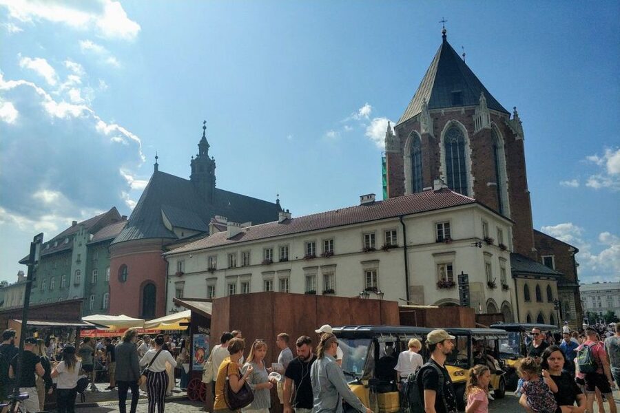 Krakow: Group Electric Golf Cart Tour of the Old Town - Key points to know before you book