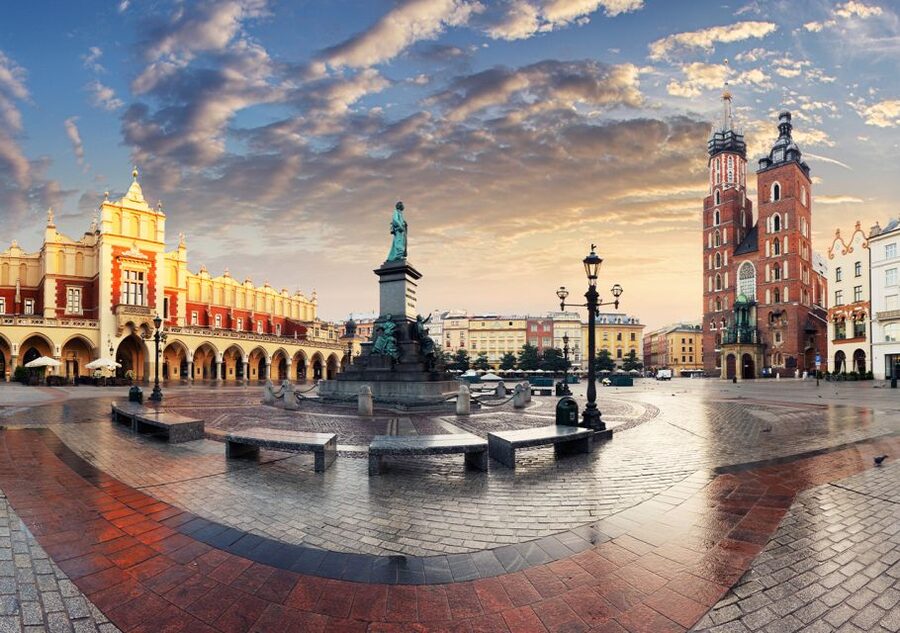 Krakow: Guided Old Town Tour - Key details before you book
